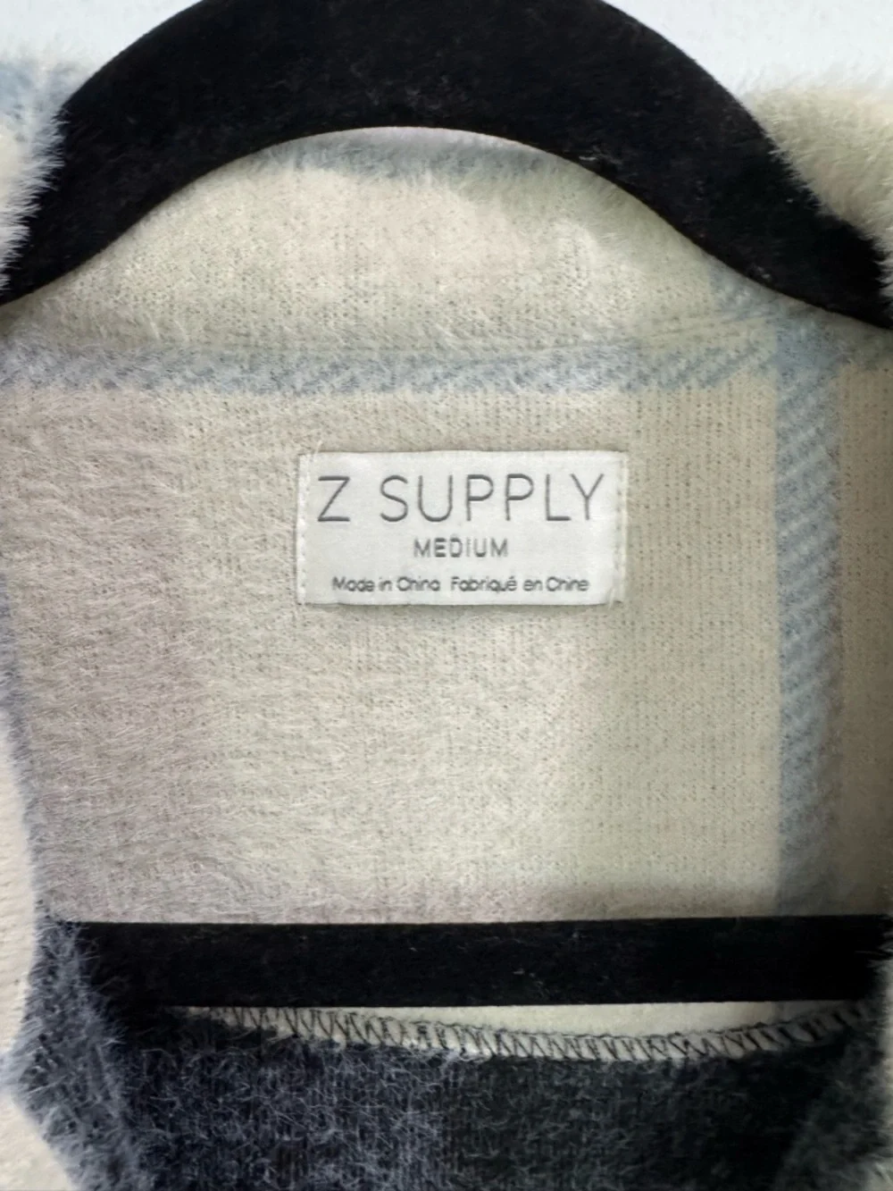Z Supply Tucker Jacket Shacket Plaid Sand Cream Light Blue M - Picture 4 of 7